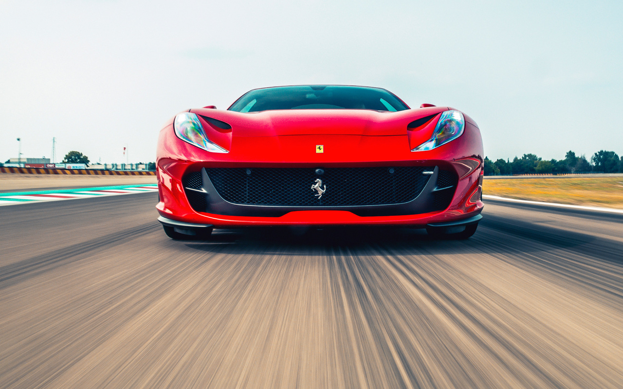 Ferrari 812 Superfast