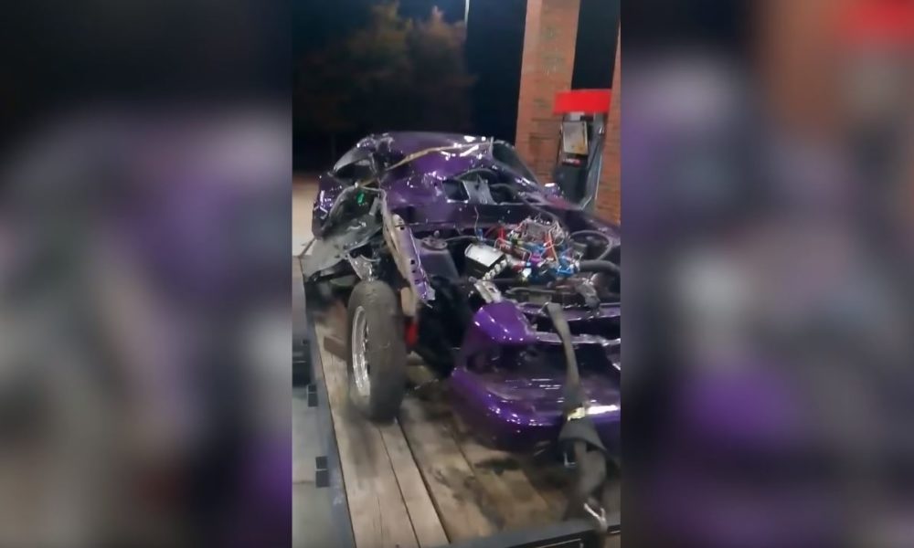 Ford Mustang Splits in Half While Street Racing