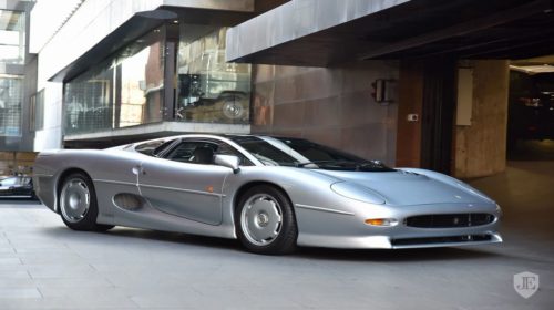 1993-jaguar-xj-220-for-sale-02