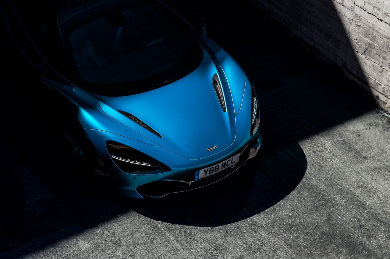 2019-mclaren-720s-spider-teaser