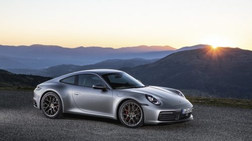 2020-porsche-911-992-01