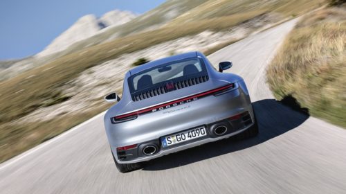 2020-porsche-911-992-09