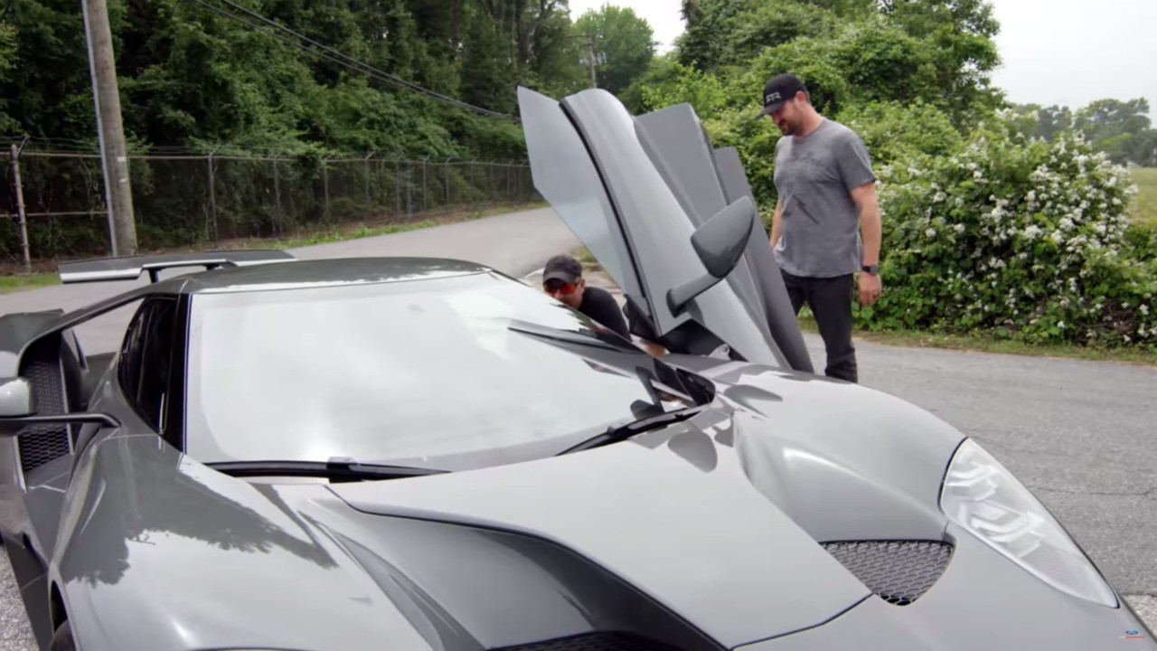 Ford-GT-Vaughn-Gittin-JR-Delivery