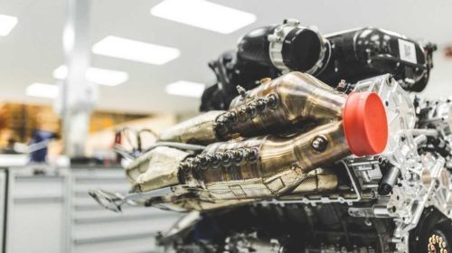 aston-martin-valkyrie-s-cosworth-v12-engine-03