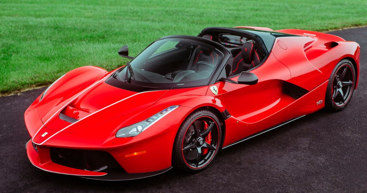 Ferrari-LaFerrari-Aperta-1