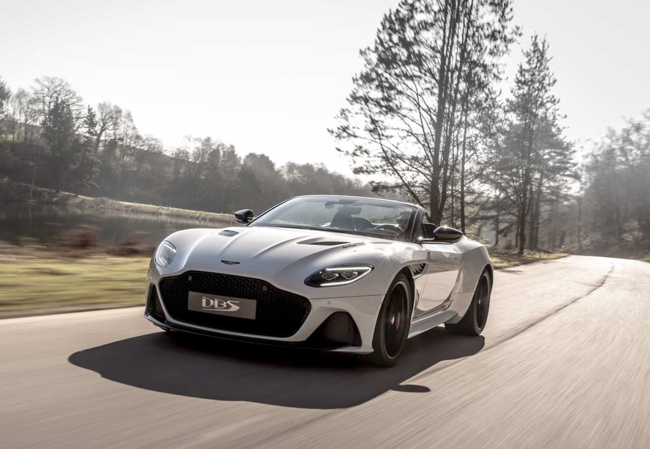 Aston Martin DBS Superleggera Volante-5