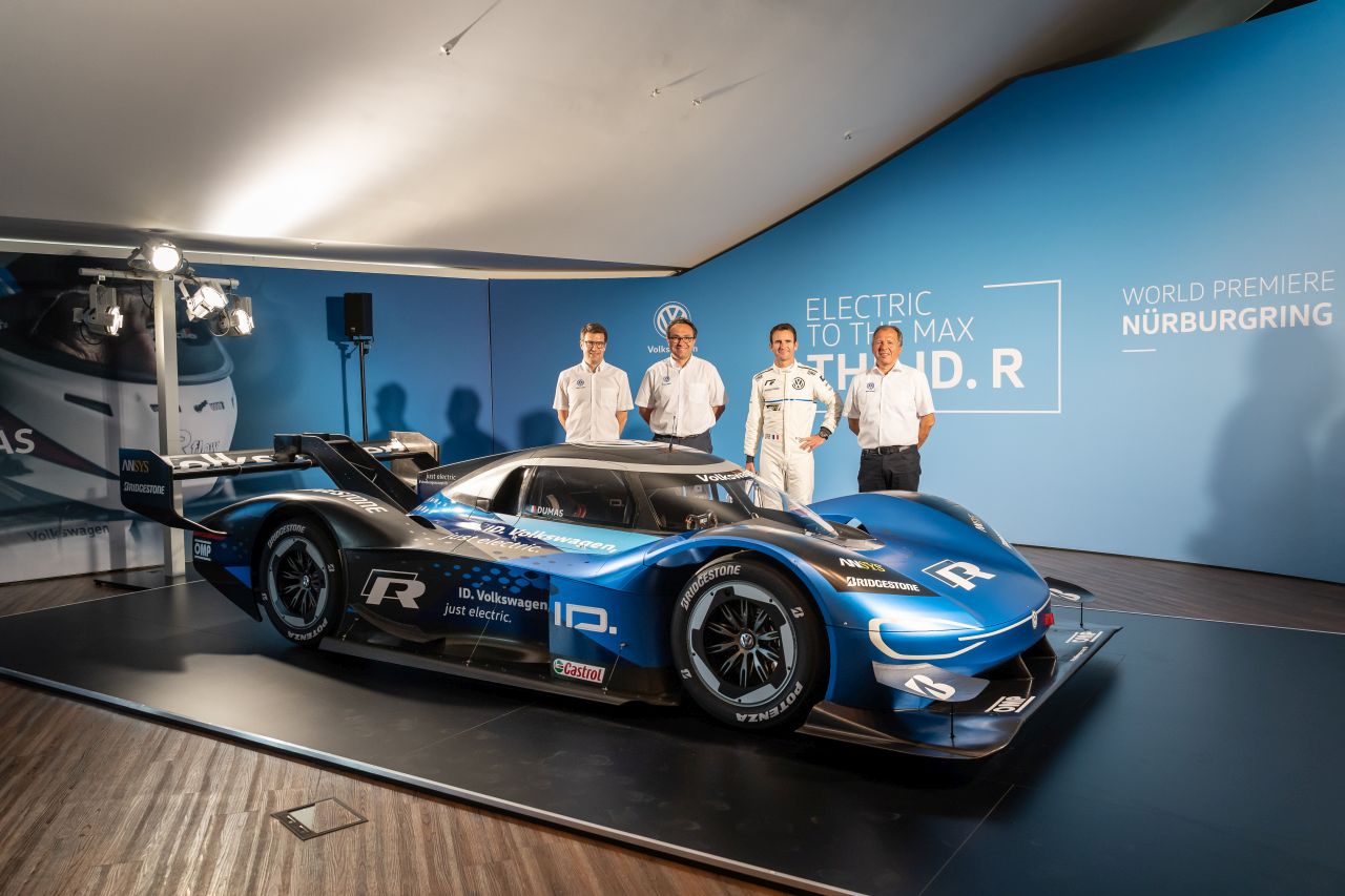 Volkswagen-ID.R-electric-car-Nurburgring-2