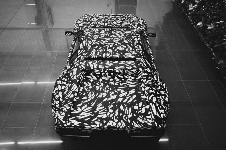 De Tomaso-Geneva-teaser-2