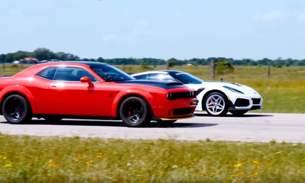 Dodge Challenger Demon vs Hennessey Corvette ZR1-drag race