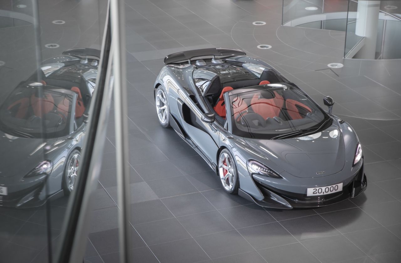 McLaren 600LT Spider-Chicane Grey-20000th car-1