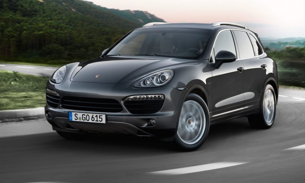 Why did Porsche Recall 100,000 Cayenne and Panamera units Recently?