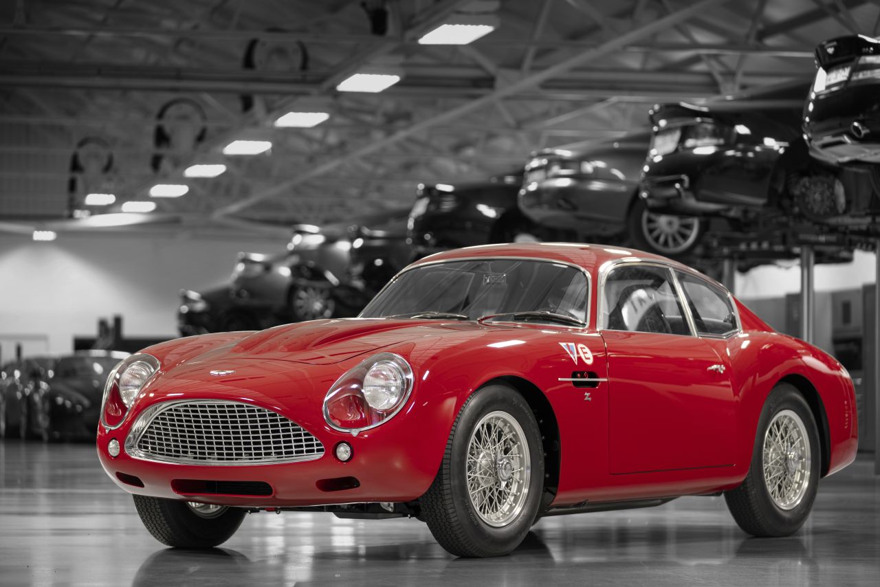 Aston_Martin_DB4_GT_Zagato_Continuation_1-jpg