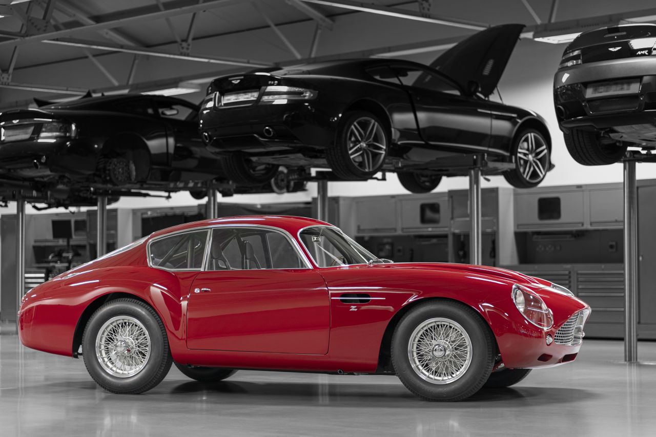 Aston_Martin_DB4_GT_Zagato_Continuation_15-jpg