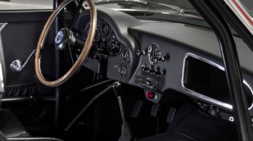 Aston_Martin_DB4_GT_Zagato_Continuation_8-jpg