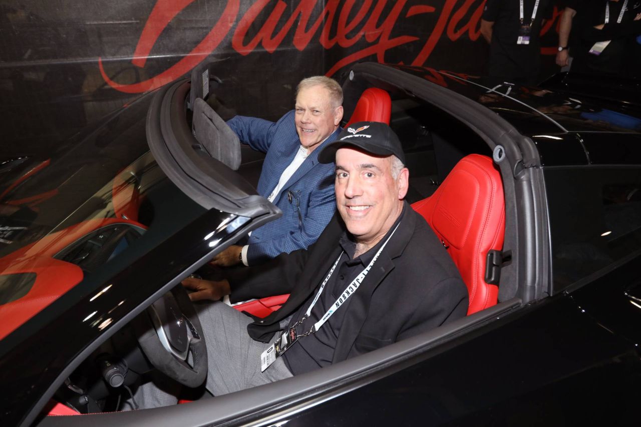 Last-ever-Chevrolet-Corvette-C7-auction-2