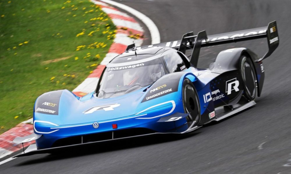 Volkswagen ID. R Electric Race Car Demolishes the Nurburgring EV Lap Record