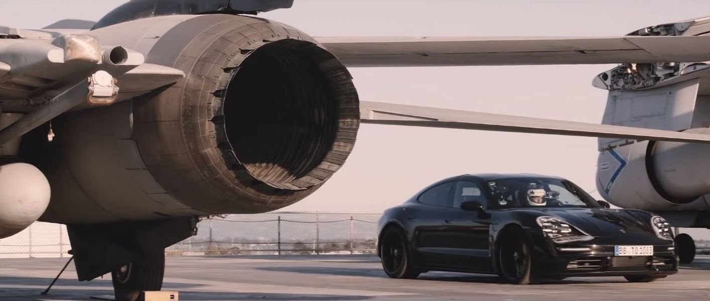 Porsche-Taycan-aircraft-carrier