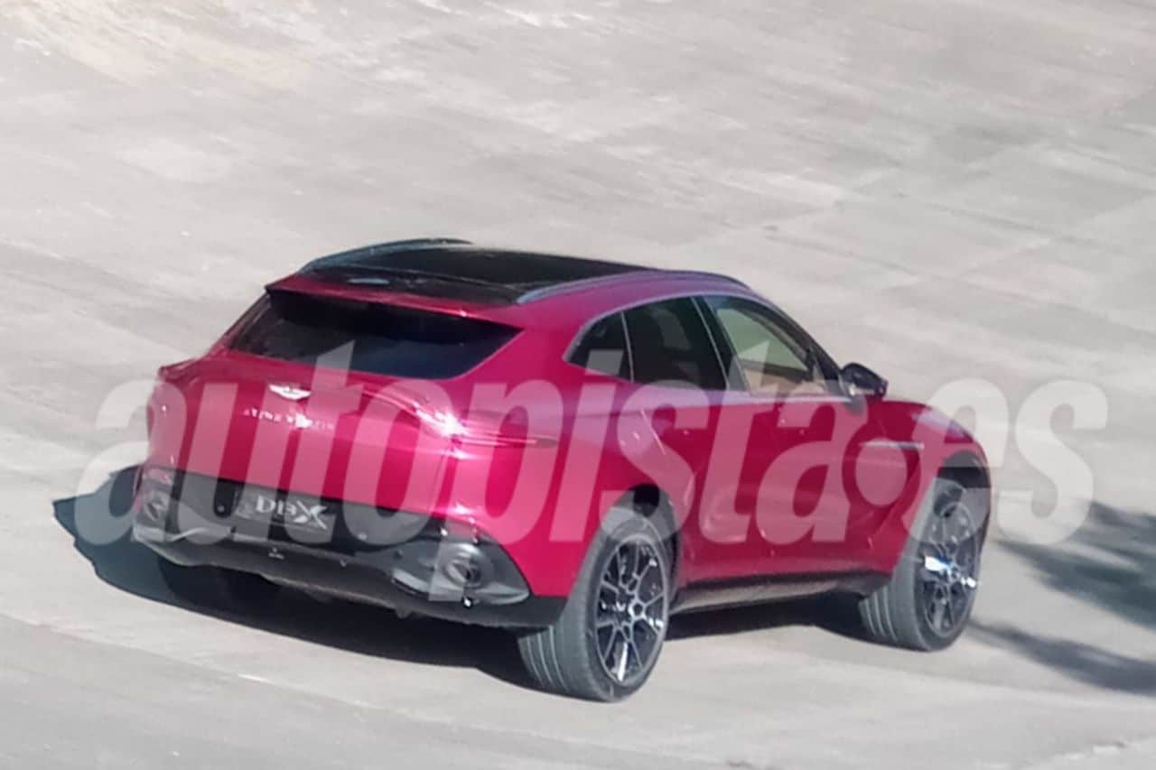 2020 Aston Martin DBX-leaked-spy-images-1