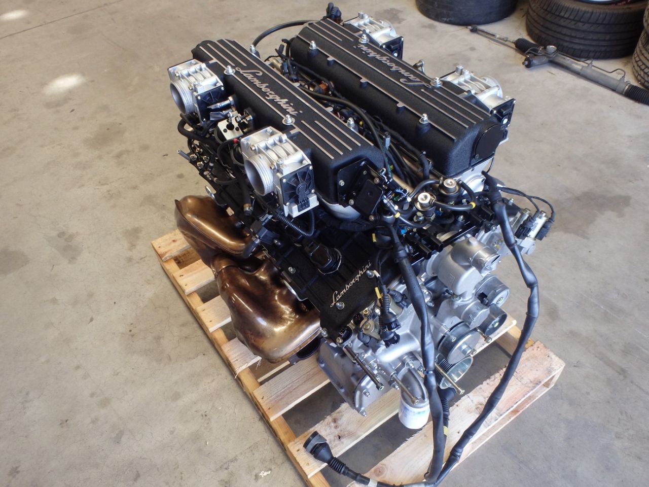  Lamborghini-Murcielago-V12-Engine-For-Sale-2