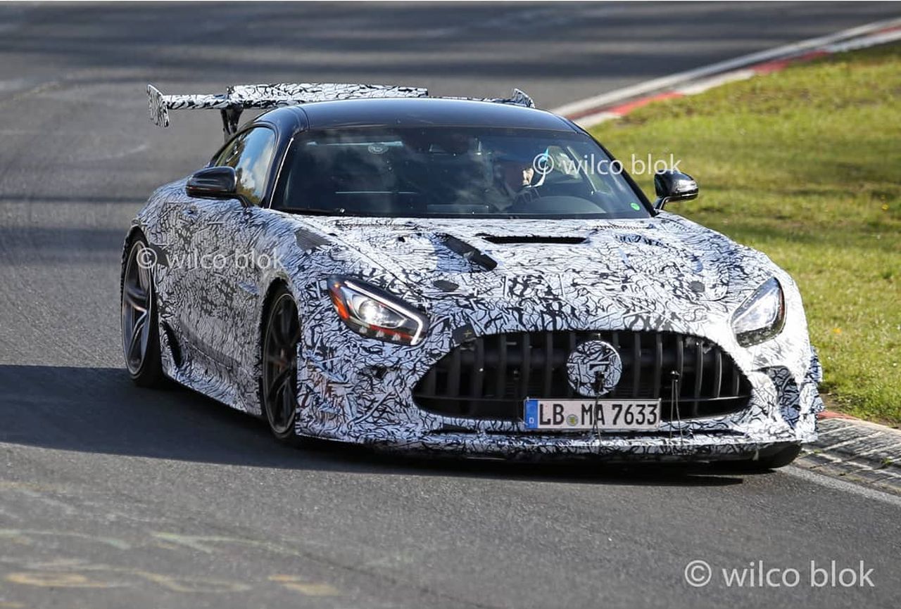 Mercedes-AMG GT Black Series-spy shot-Nurburgring