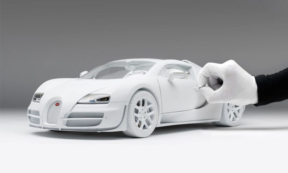 This one-off Bugatti Veyron Scale Model Costs $12,000!