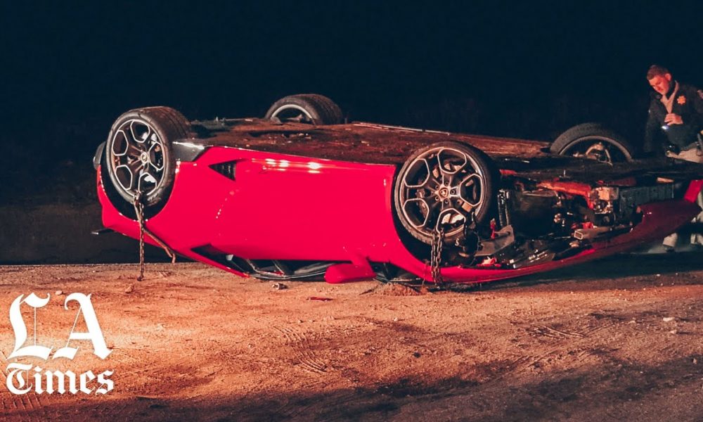 Crashed Lamborghini Huracan abandoned on Los Angeles Highway