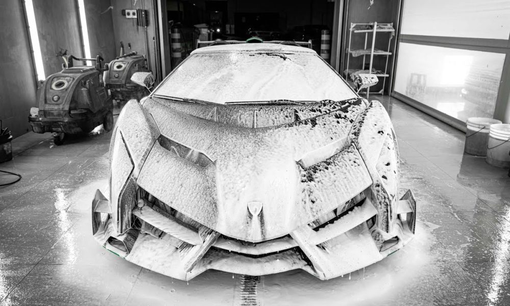 Wrapping a Lamborghini Veneno Roadster can be a nightmare