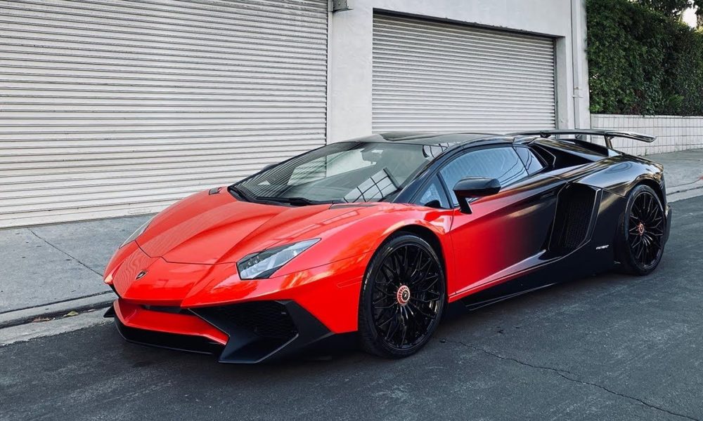 Chris Brown’s 2-tone Lamborghini Aventador SV Roadster looks sick!