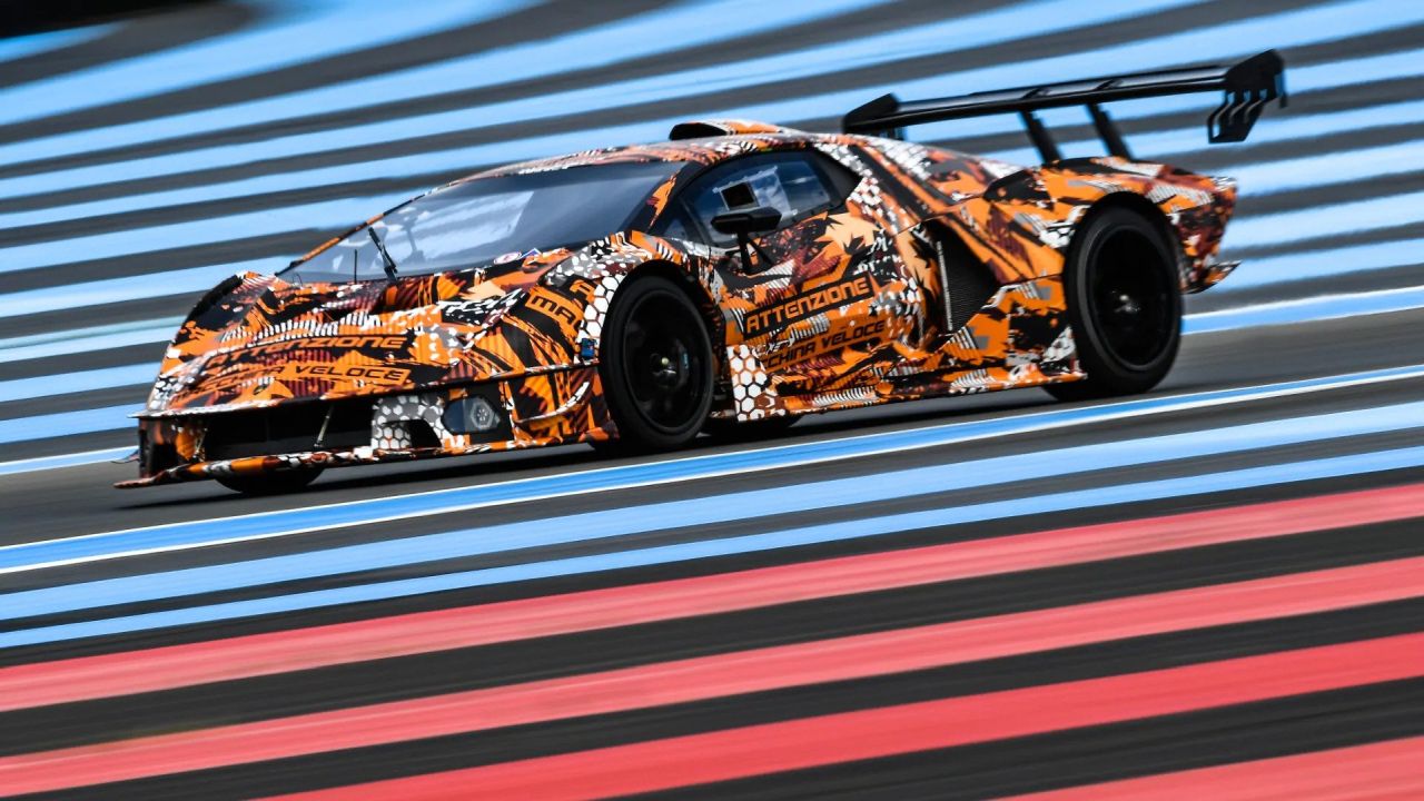 Lamborghini SCV12 track only Hypercar-1