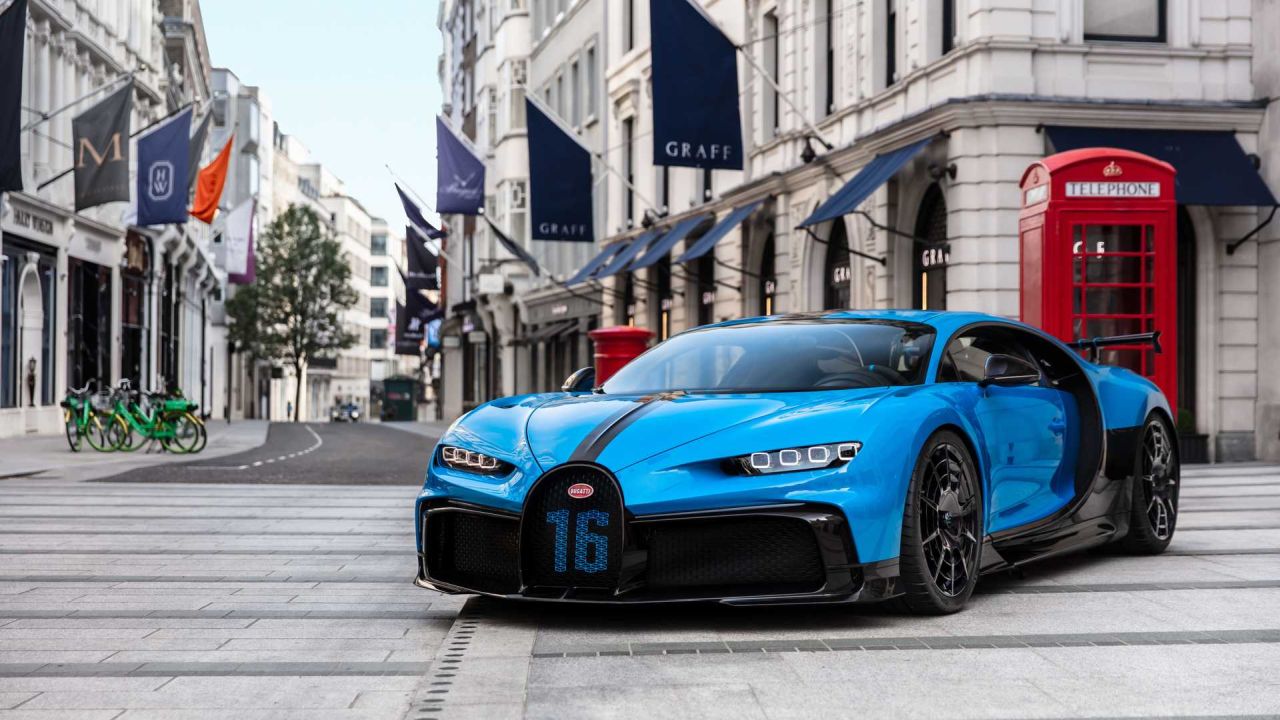 bugatti-chiron-pur-sport-shown-in-london