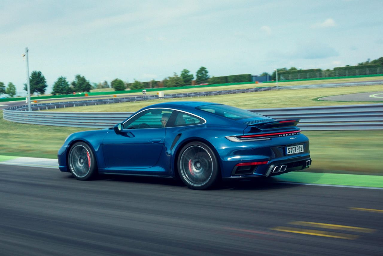 2021 Porsche 911 Turbo-2