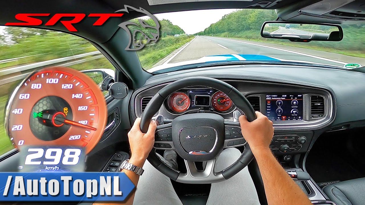 Dodge Charger Hellcat-top-speed-autobahn
