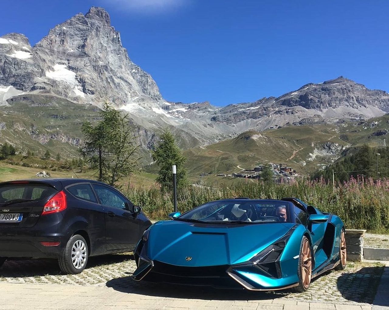Lamborghini Sian Roadster-Matterhorn