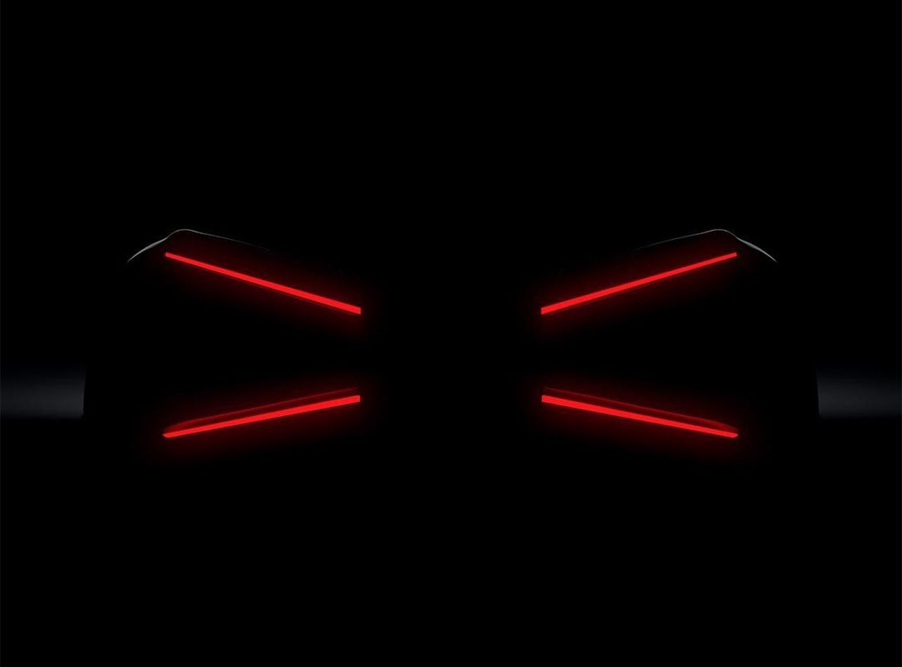 Bugatti Track Hypercar-teaser image-1