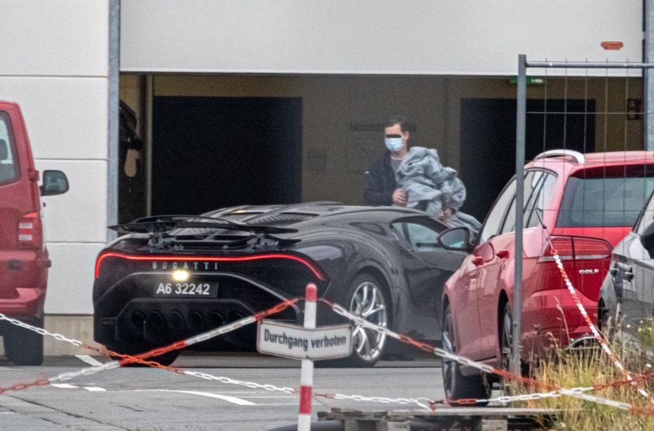 Bugatti La Voiture Noire-prototype-3