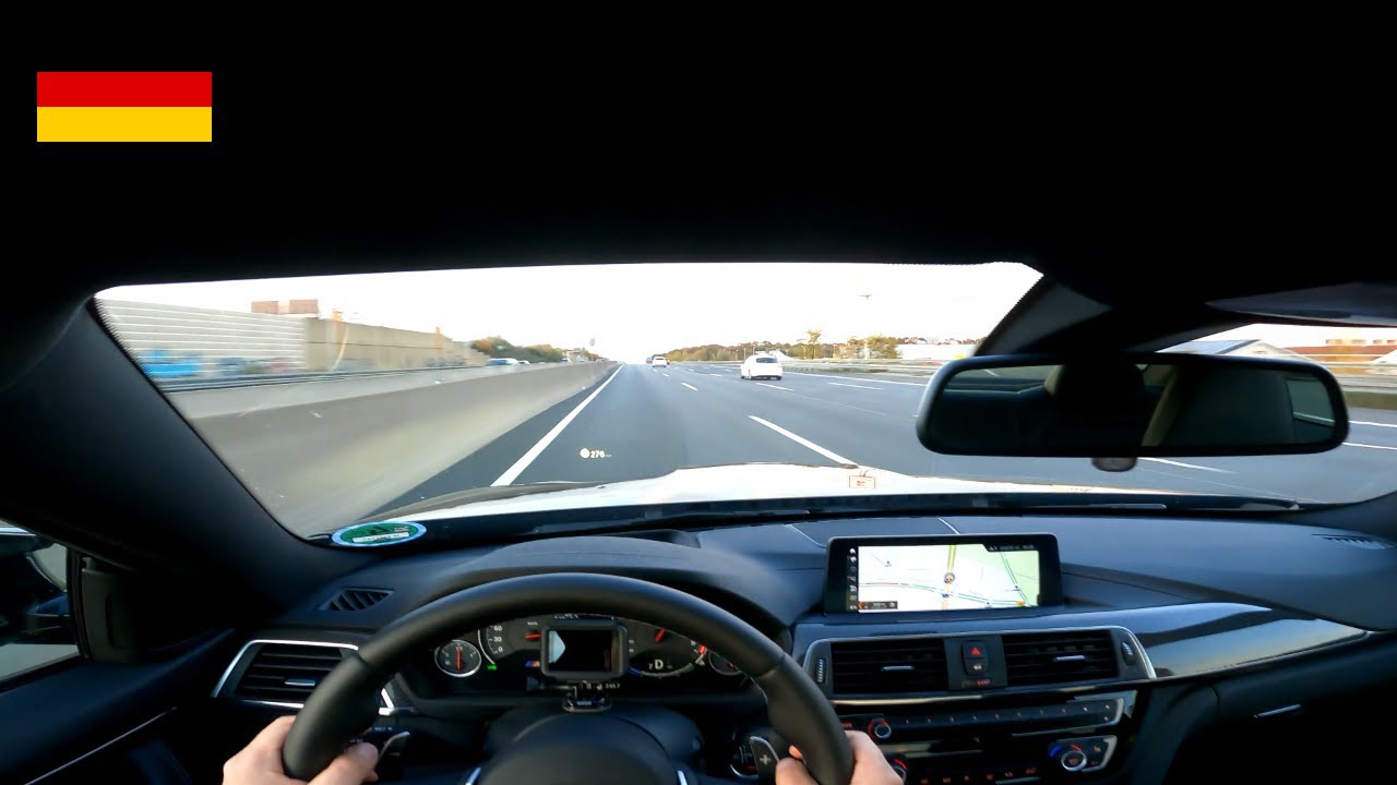 BMW M4-autobahn-crash-1