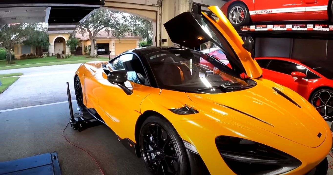 McLaren 765LT-quarter-mile-street