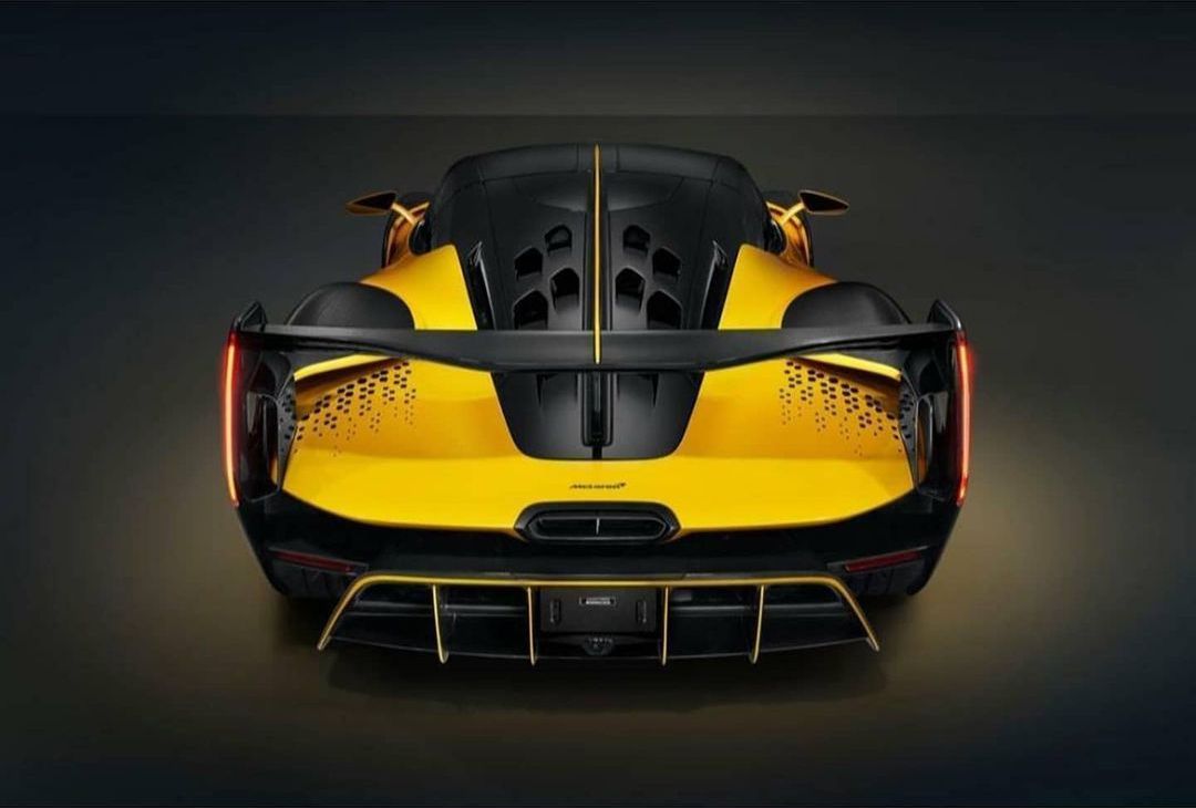McLaren Sabre-yellow-black-leaked-image-2