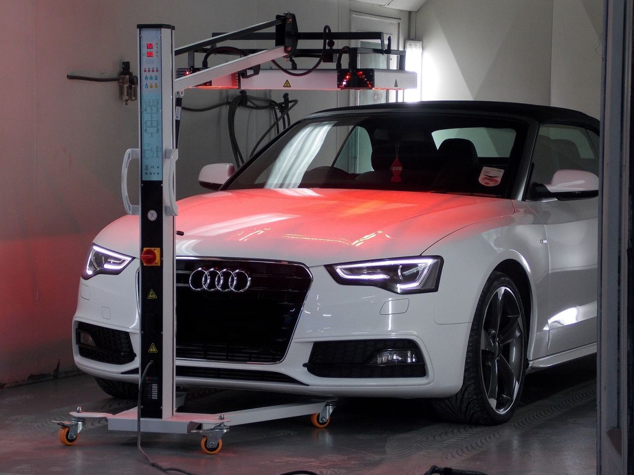 Infrared Paint Dryer Lamp