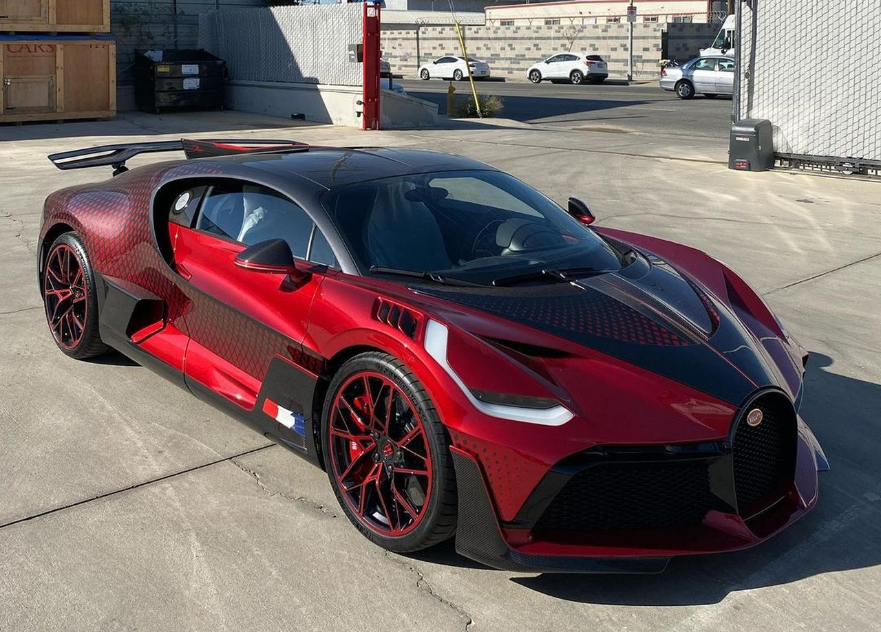 Bugatti Divo-Hellbug-spec-1