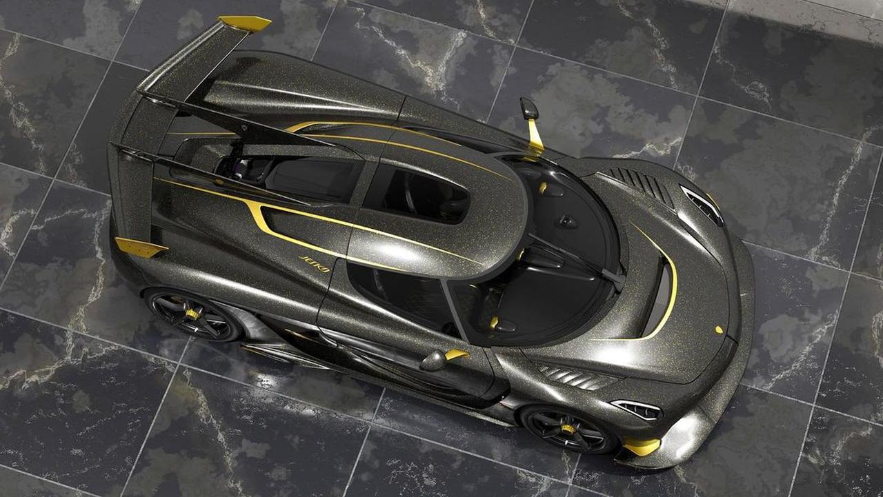 Koenigsegg Jesko Odin-Carbon-Gold-1