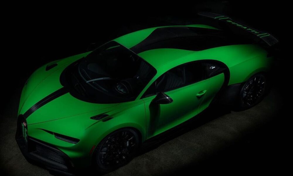 Viper Green Bugatti Chiron Pur Sport is the first one in North America
