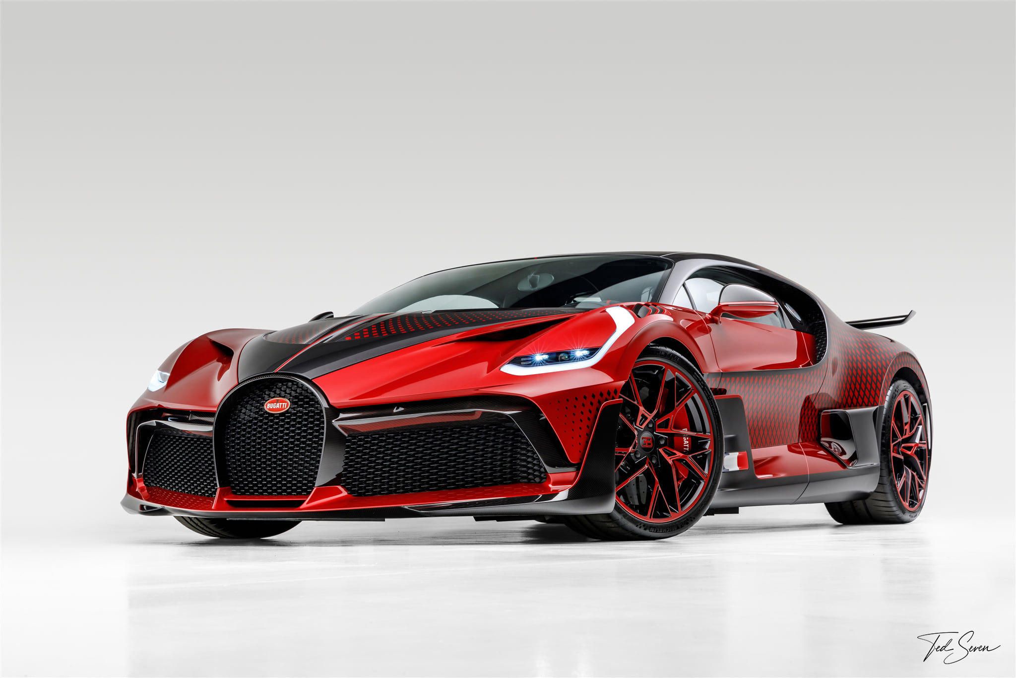 Bugatti Divo Ladybug-3