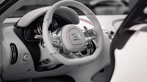 Pink Bugatti Chiron Sport Alice-4