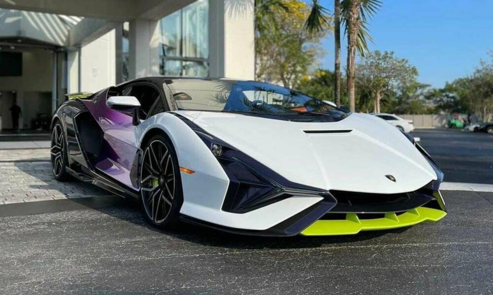 This Lamborghini Sian owner has been brave with the spec