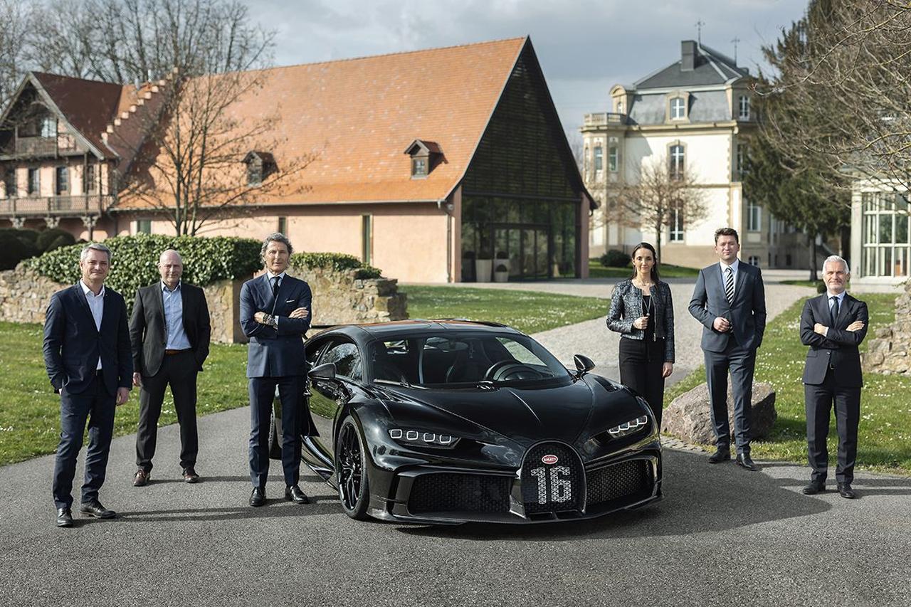 Nocturne Bugatti Chiron Pur Sport-300th-car