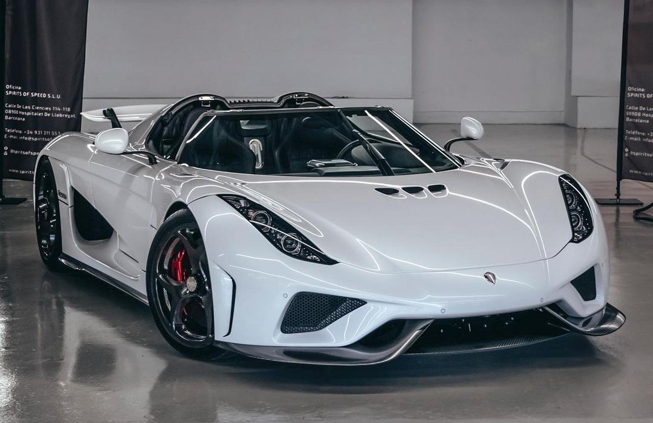 Pearl White Koenigsegg Regera-1