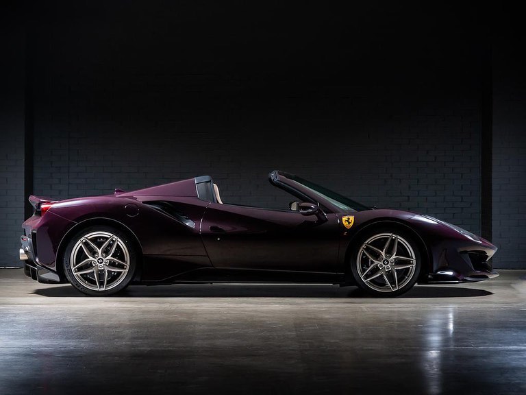 Ferrari 488 Pista Spider-Purple-Tailormade-3