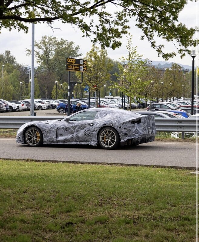 Ferrari 812 Imola-GTO-spy-image-3