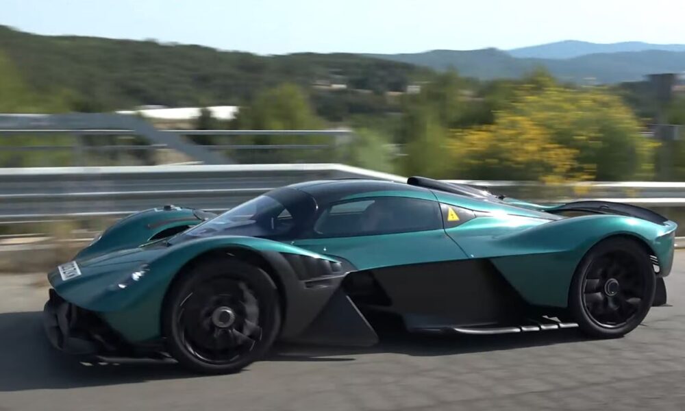 Aston Martin Valkyrie looks like a V12-powered spaceship